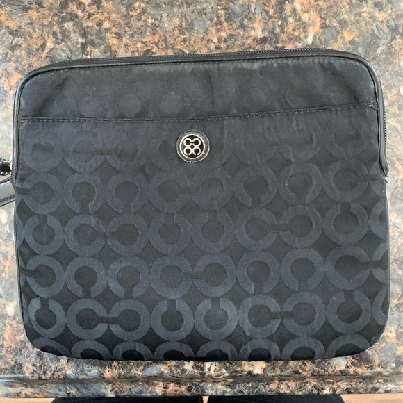 Pre-Loved Coach IPad Case - Picture 2 of 8
